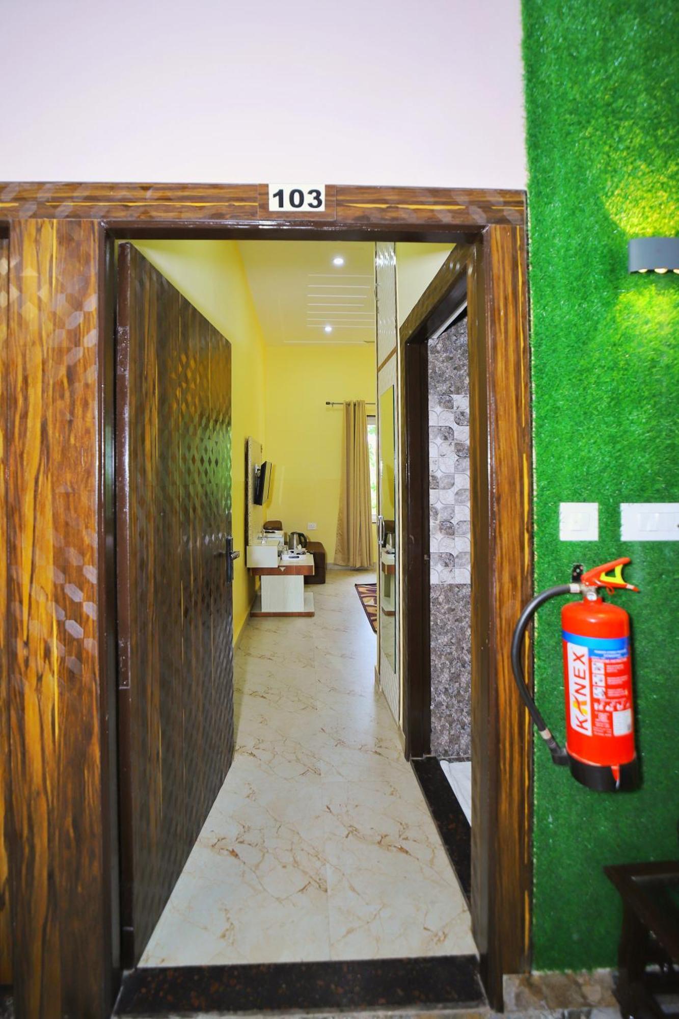 Apartamento The Orchid Retreat Agra  Exterior foto